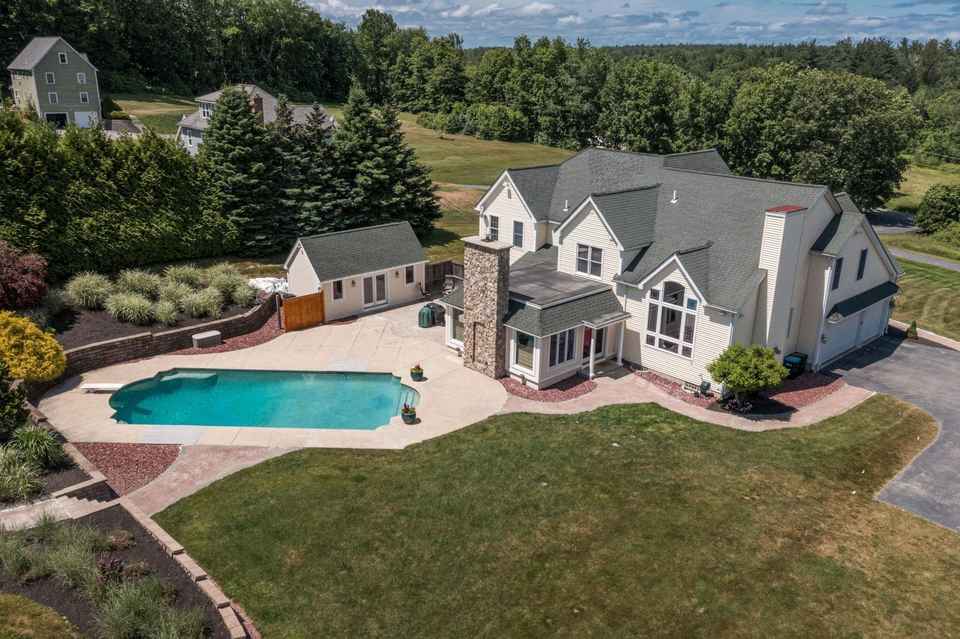 Homes For Sale In Kensington, New Hampshire