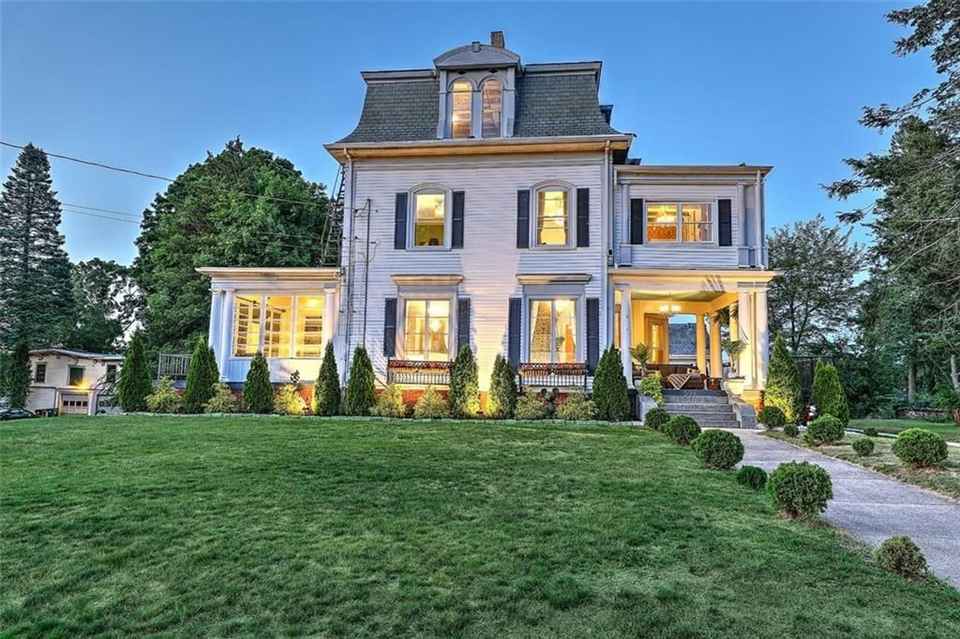 Homes For Sale In Woonsocket, Rhode Island