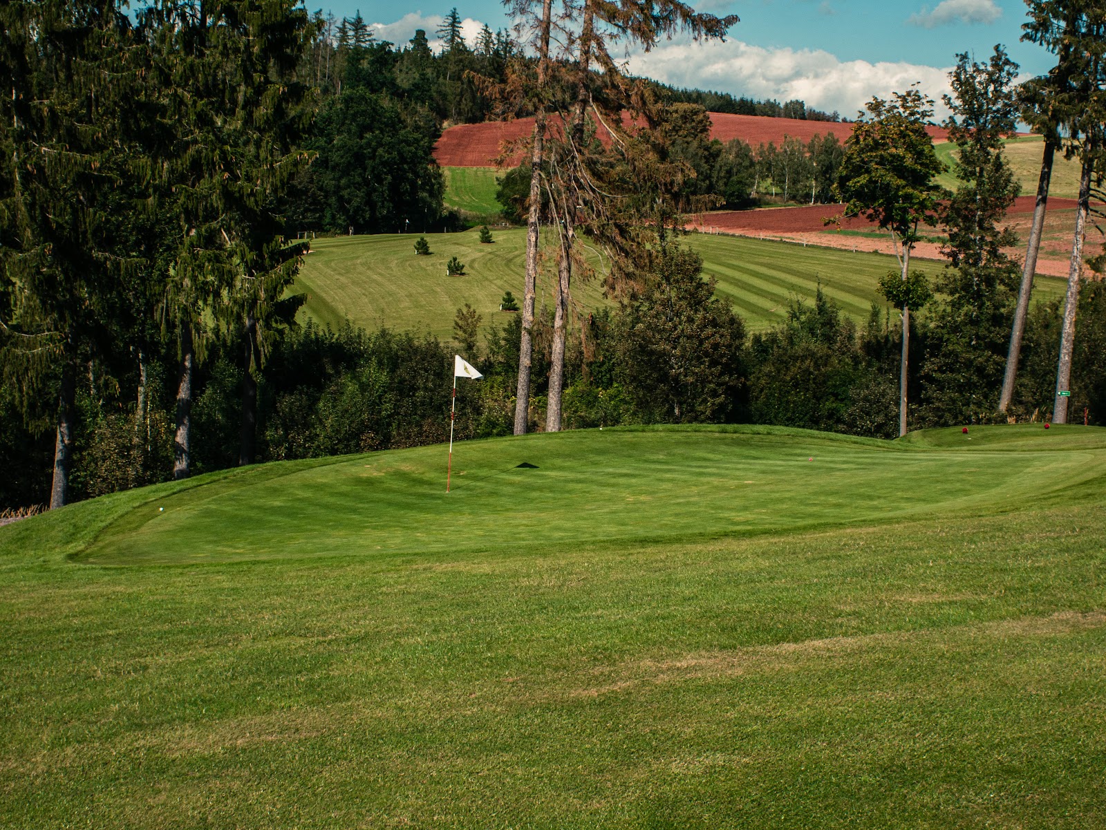 Eagle Creek Golf & Country Club