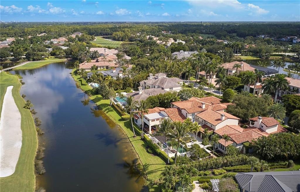 Golf course homes in Naples are second to none