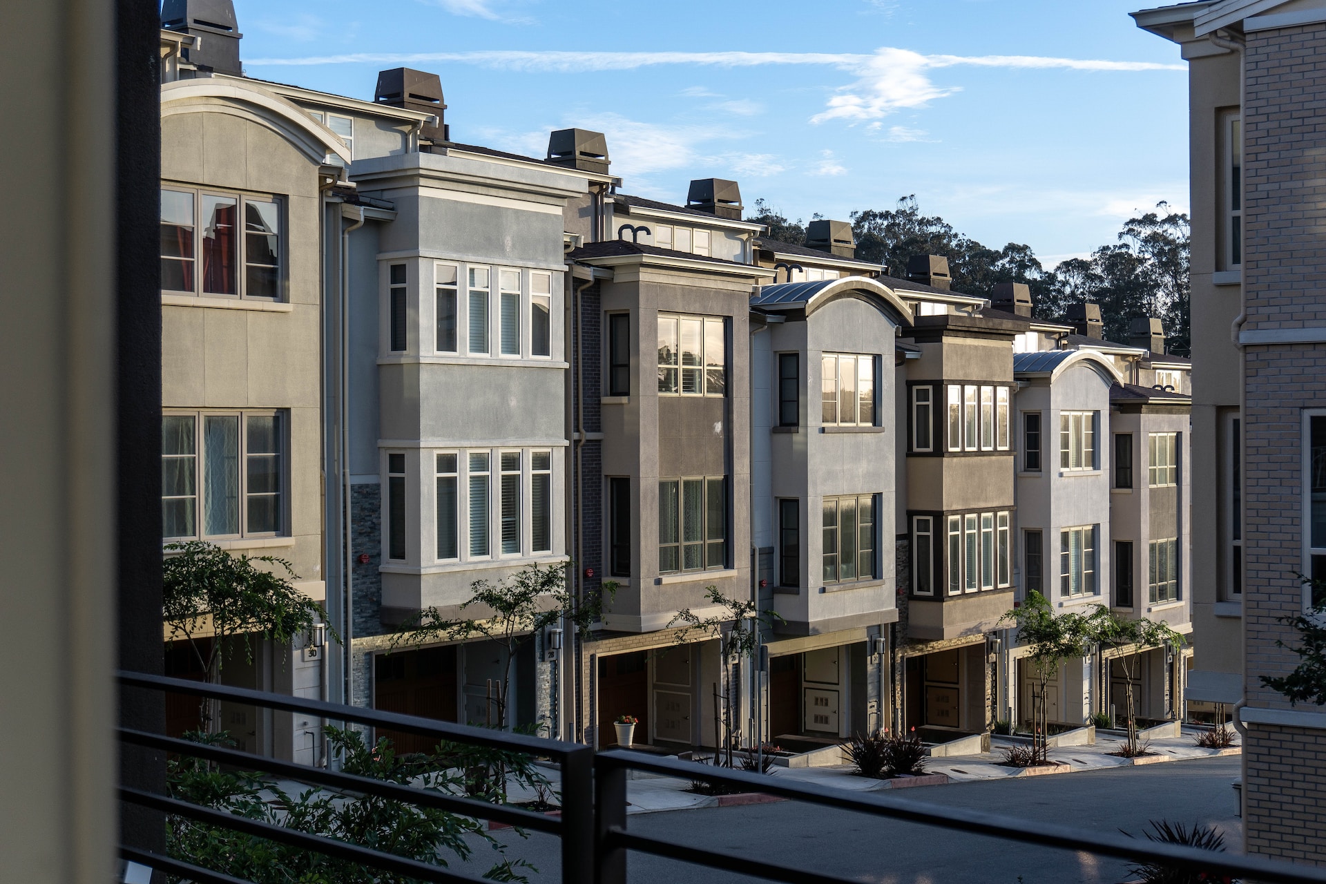 Townhouses record low home purchase transactions